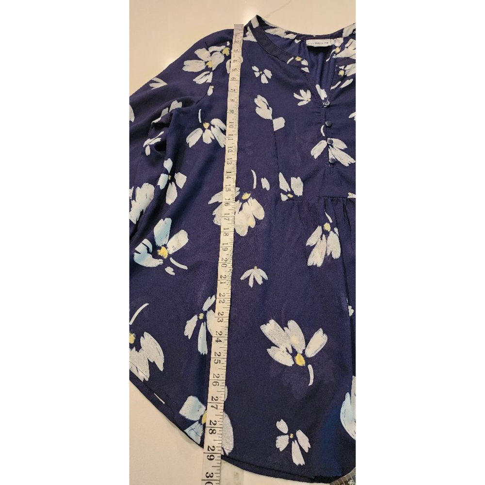 Liz Claiborne XL Navy Blue Floral Blouse Long Sleeve Tie Cuffs Button Front Boho - Picture 10 of 13